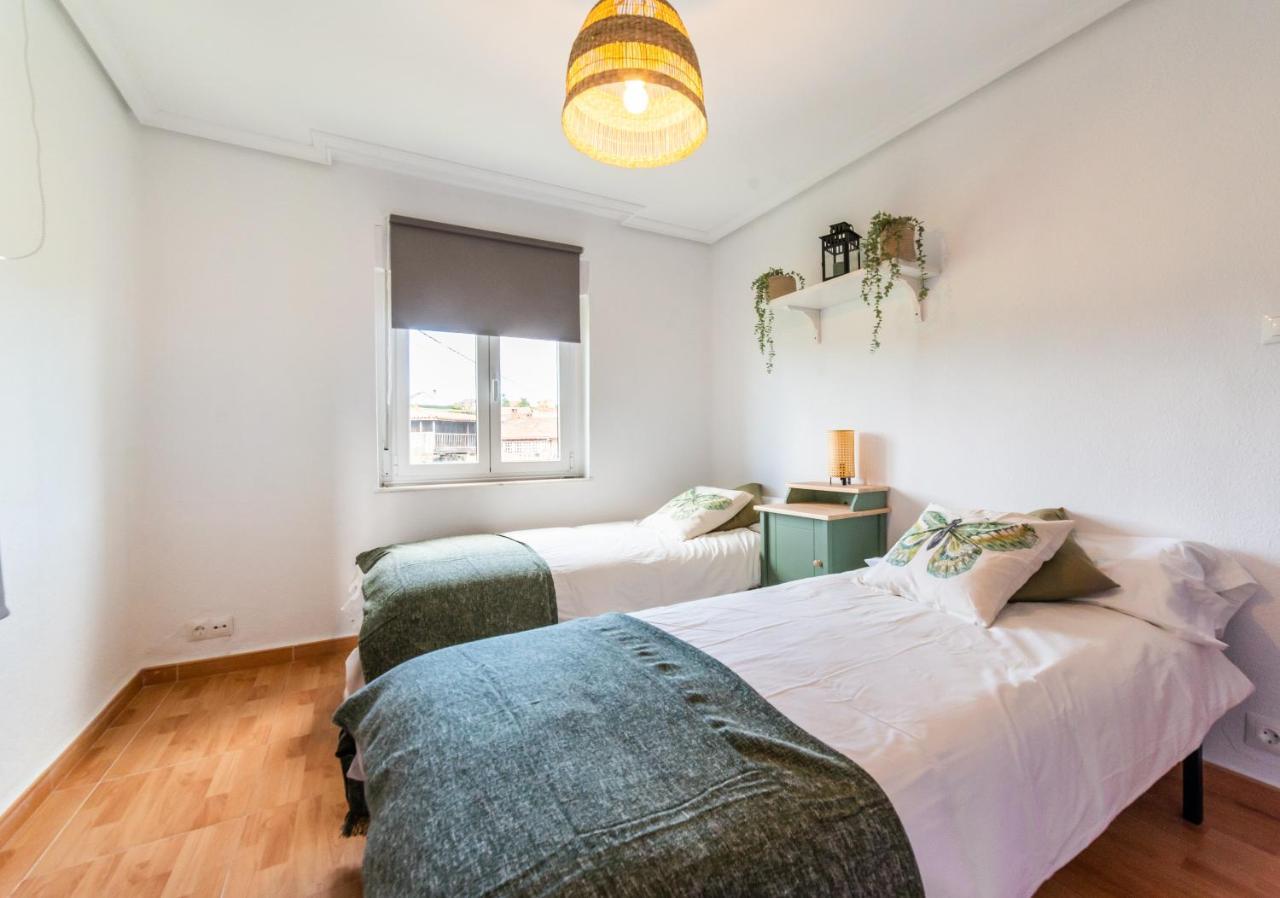 Casa Lopez Bed and Breakfast Avilés Esterno foto
