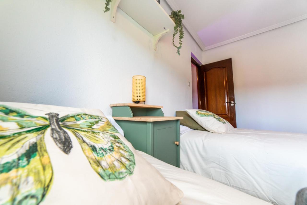 Casa Lopez Bed and Breakfast Avilés Esterno foto