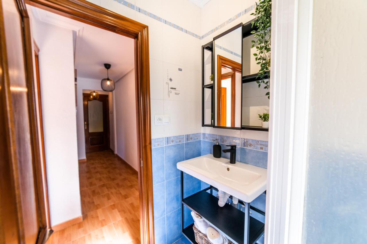 Casa Lopez Bed and Breakfast Avilés Esterno foto