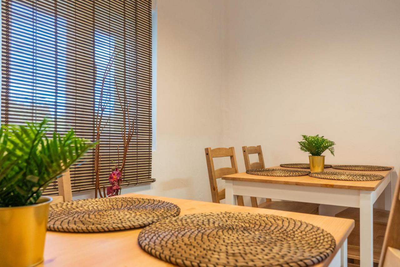 Casa Lopez Bed and Breakfast Avilés Esterno foto