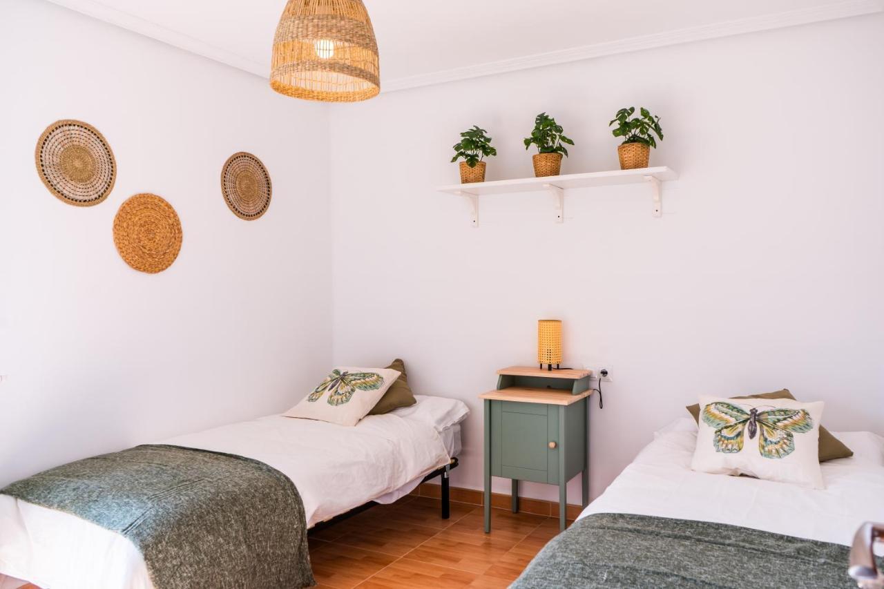 Casa Lopez Bed and Breakfast Avilés Esterno foto